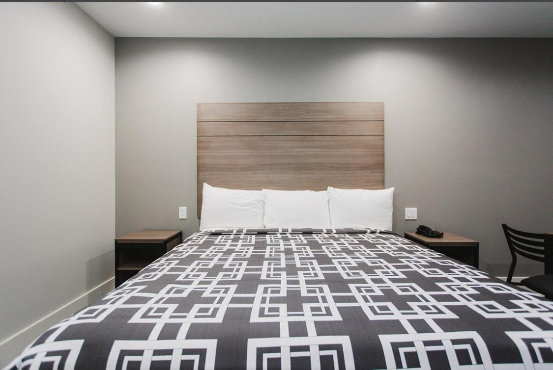 Palace Inn Конро Экстерьер фото